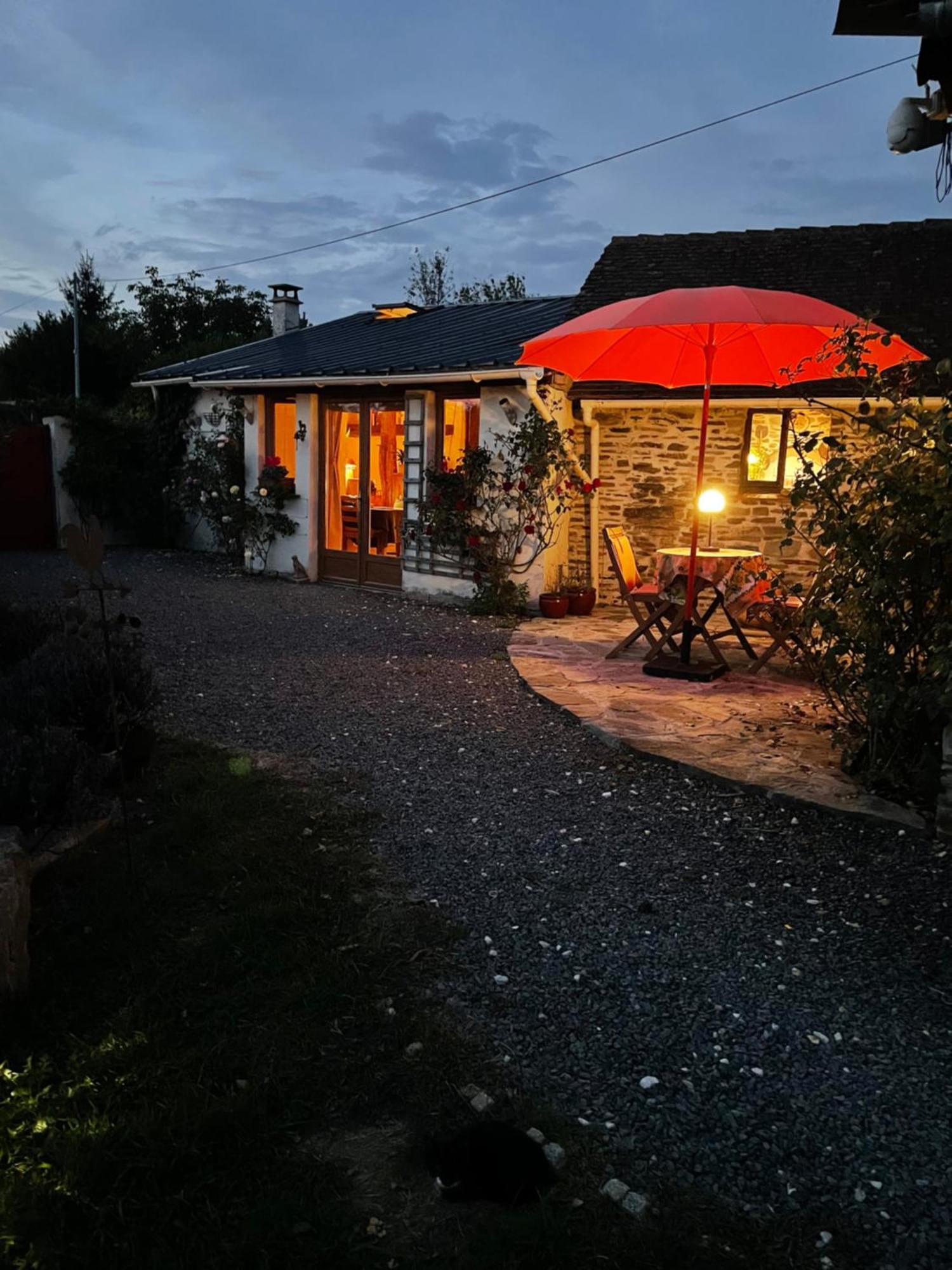 Delightful French Rustic Studio Jumilhac-le-Grand Dış mekan fotoğraf